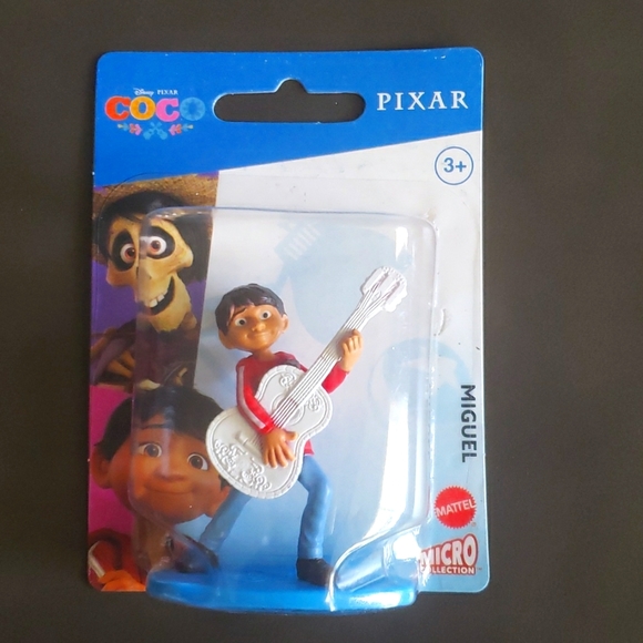 Disney's COCO Pixar Mattel Toy Micro Collections Miguel & Hector - Picture 2 of 10